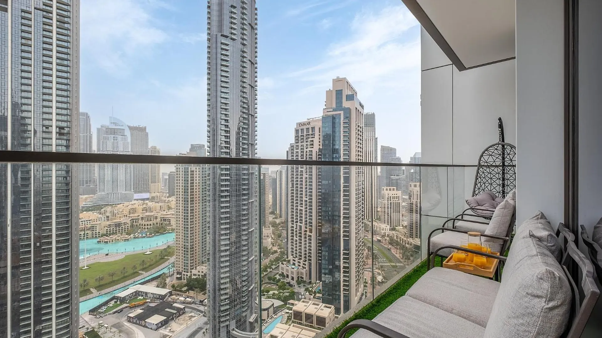 Stylish 2Br With Burj View & 5 Min From Dubai Mall Apartment